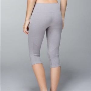 Lululemon crops